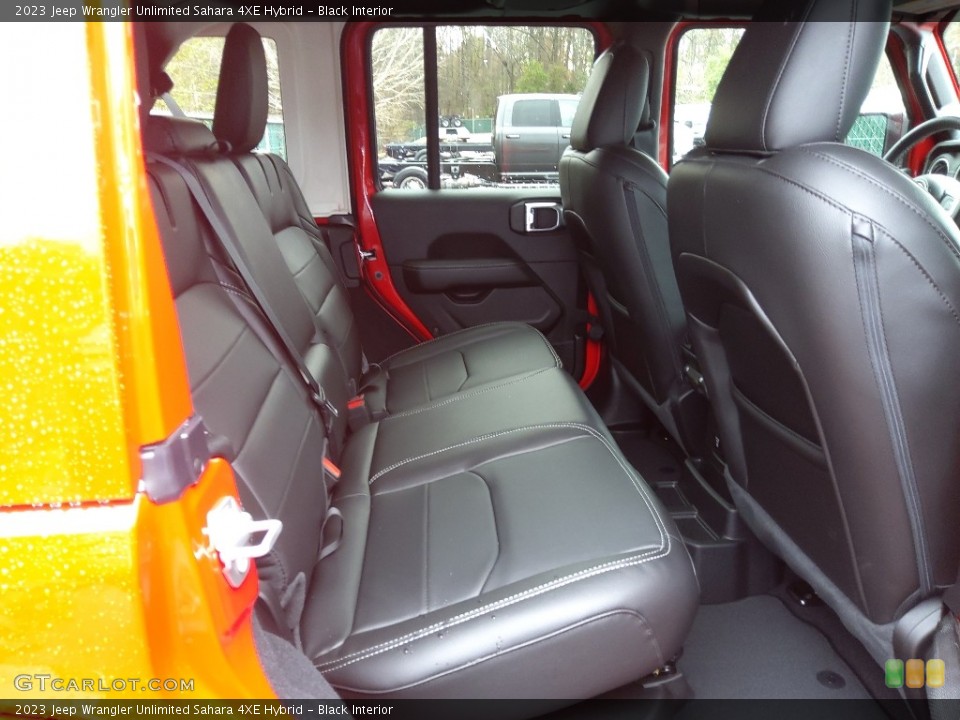 Black Interior Rear Seat for the 2023 Jeep Wrangler Unlimited Sahara 4XE Hybrid #145222860