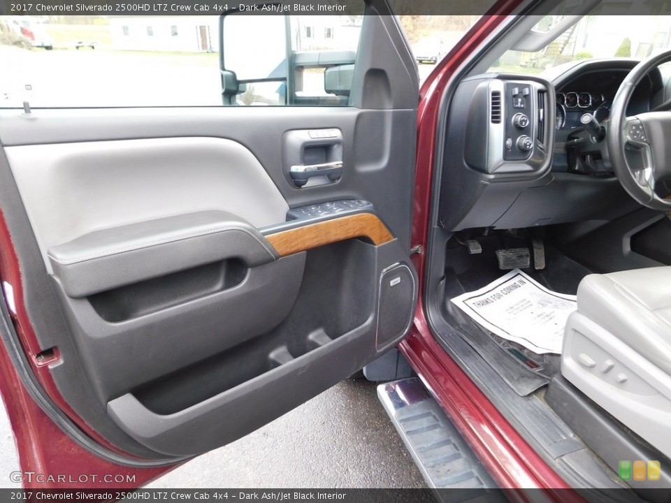 Dark Ash/Jet Black Interior Door Panel for the 2017 Chevrolet Silverado 2500HD LTZ Crew Cab 4x4 #145223661