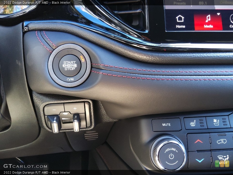 Black Interior Controls for the 2022 Dodge Durango R/T AWD #145228752