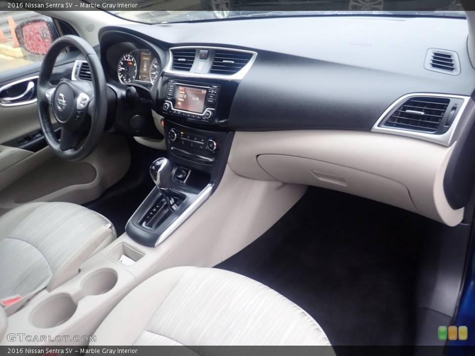 Marble Gray 2016 Nissan Sentra Interiors