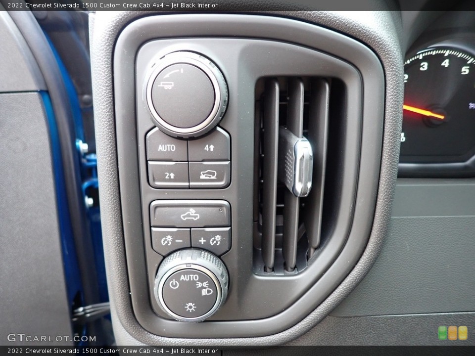 Jet Black Interior Controls for the 2022 Chevrolet Silverado 1500 Custom Crew Cab 4x4 #145237358