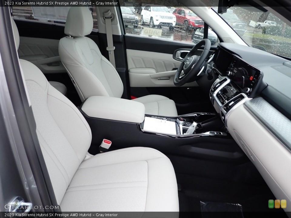 Gray 2023 Kia Sorento Hybrid Interiors