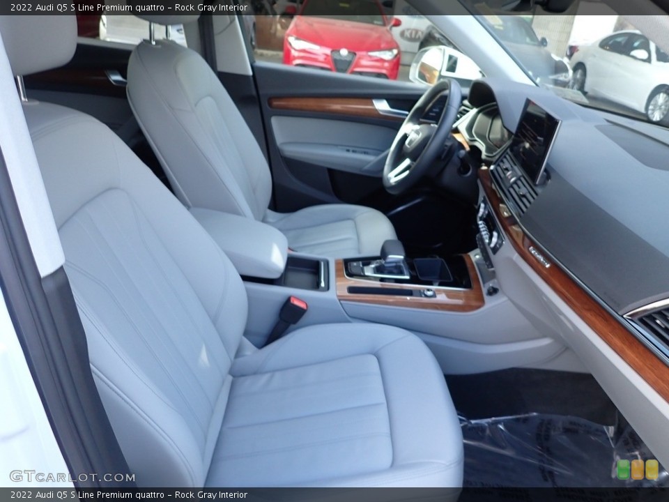 Rock Gray 2022 Audi Q5 Interiors