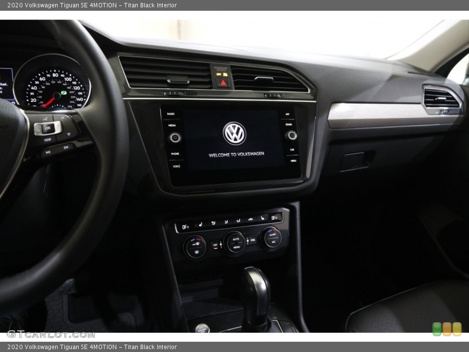 Titan Black Interior Controls for the 2020 Volkswagen Tiguan SE 4MOTION #145261700