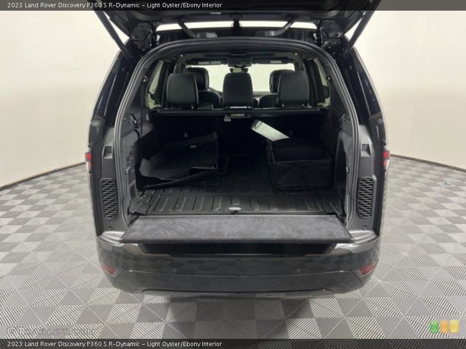 Light Oyster/Ebony Interior Trunk for the 2023 Land Rover Discovery P360 S R-Dynamic #145264530