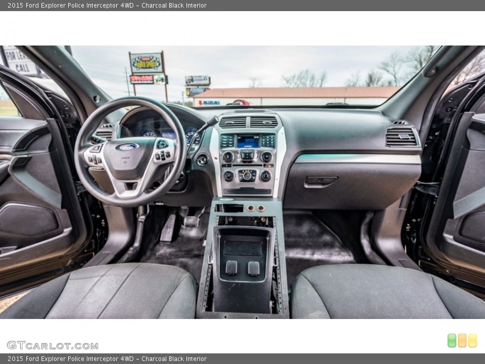 Charcoal Black Interior Photo for the 2015 Ford Explorer Police Interceptor 4WD #145264620