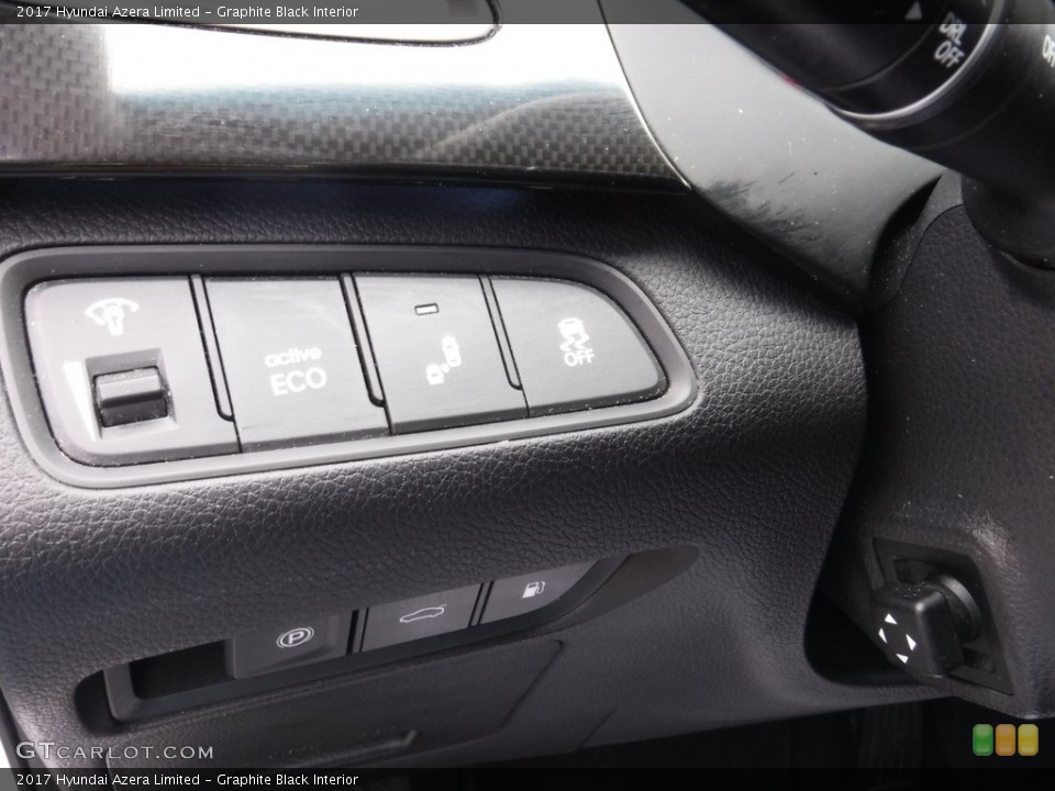 Graphite Black Interior Controls for the 2017 Hyundai Azera Limited #145272734