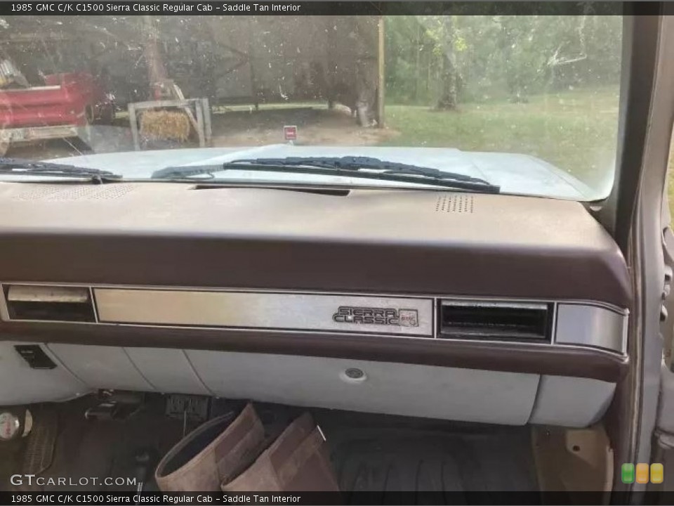 Saddle Tan 1985 GMC C/K Interiors