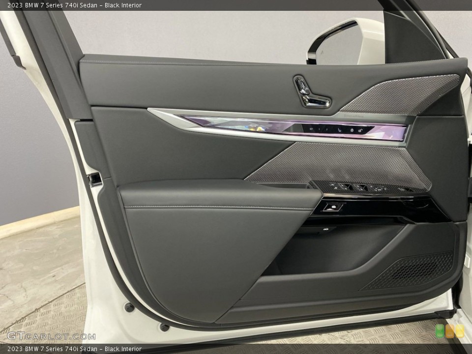 Black Interior Door Panel for the 2023 BMW 7 Series 740i Sedan #145273646
