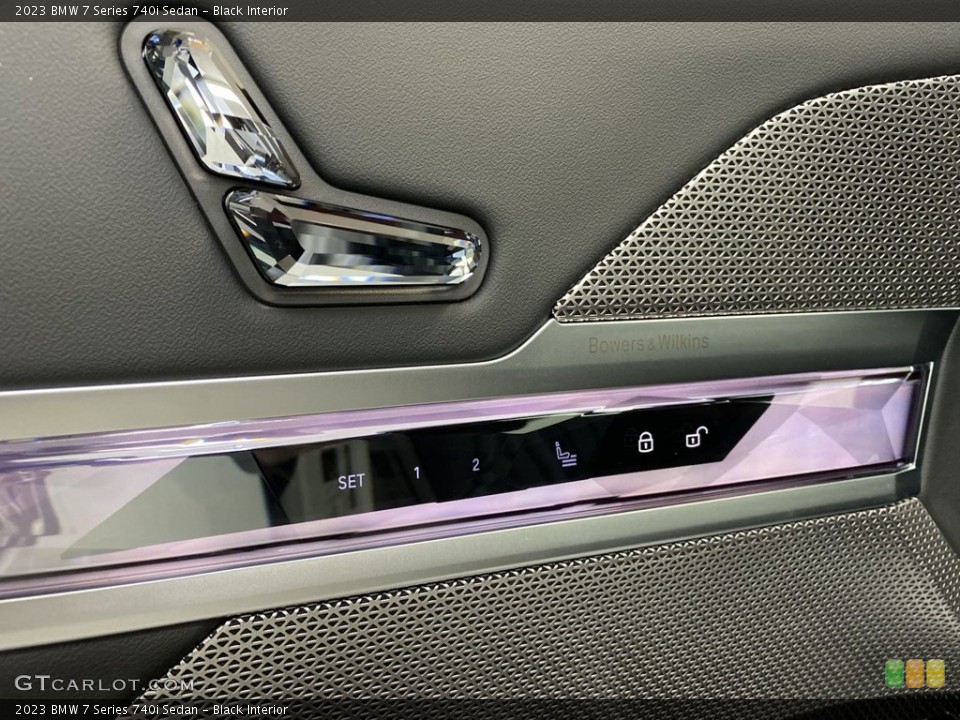 Black Interior Door Panel for the 2023 BMW 7 Series 740i Sedan #145273676