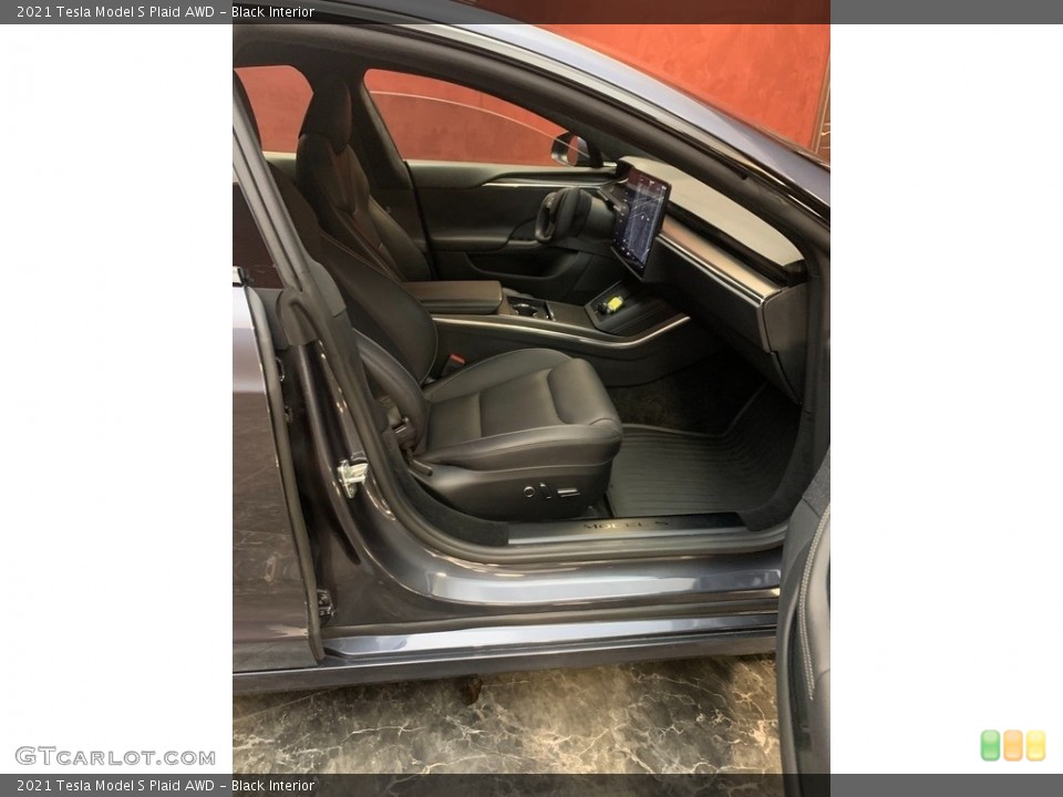 Black 2021 Tesla Model S Interiors