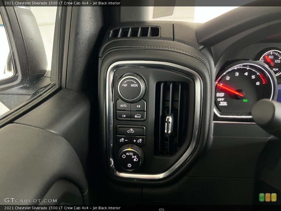 Jet Black Interior Controls for the 2021 Chevrolet Silverado 1500 LT Crew Cab 4x4 #145276346