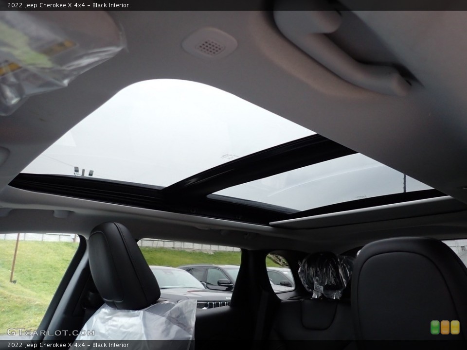 Black Interior Sunroof for the 2022 Jeep Cherokee X 4x4 #145283556