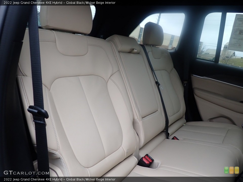 Global Black/Wicker Beige Interior Rear Seat for the 2022 Jeep Grand Cherokee 4XE Hybrid #145283910