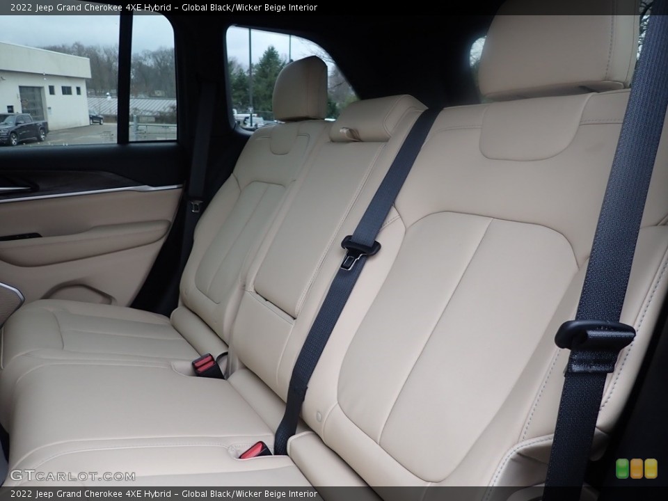Global Black/Wicker Beige Interior Rear Seat for the 2022 Jeep Grand Cherokee 4XE Hybrid #145283970