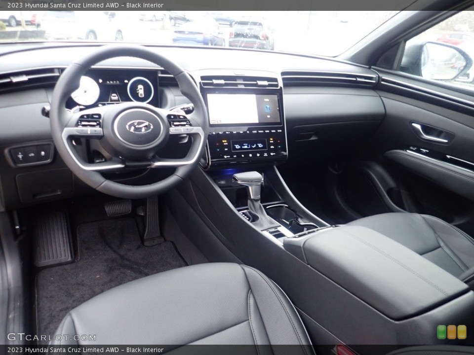 Black Interior Photo for the 2023 Hyundai Santa Cruz Limited AWD #145285812