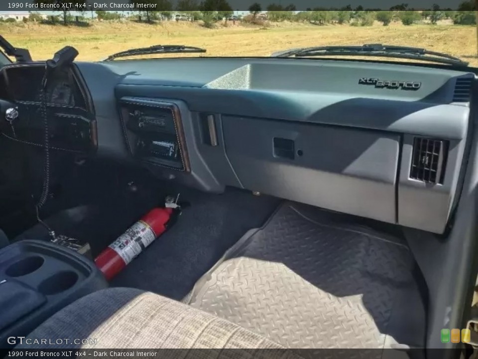 Dark Charcoal Interior Dashboard for the 1990 Ford Bronco XLT 4x4 #145307951