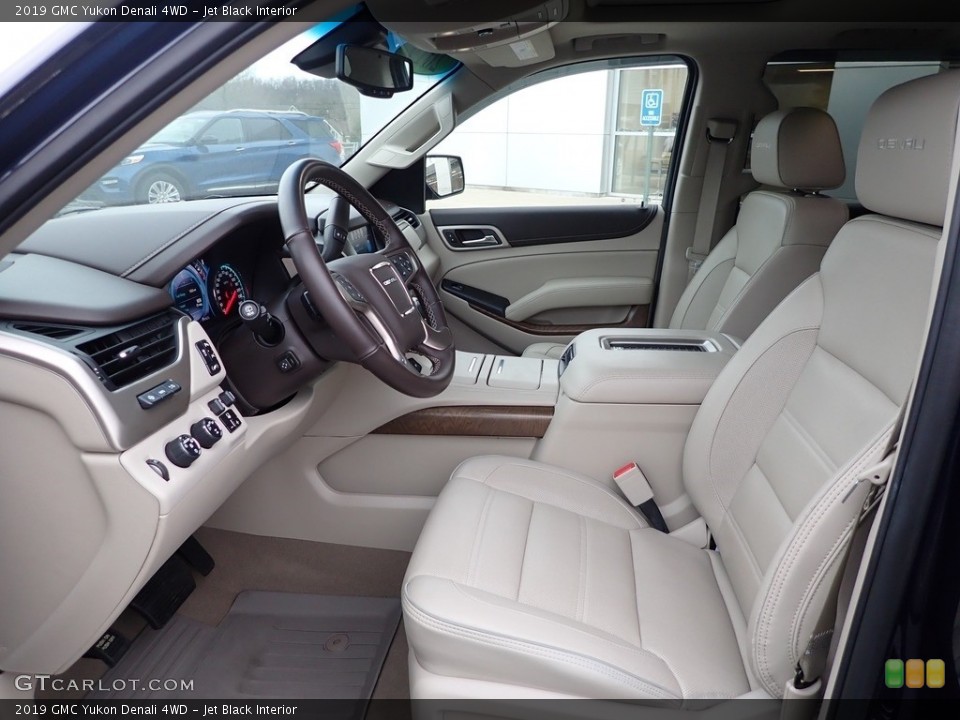 Jet Black Interior Photo for the 2019 GMC Yukon Denali 4WD #145315173