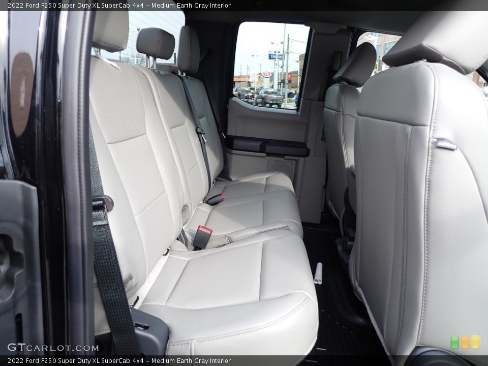 Medium Earth Gray Interior Rear Seat for the 2022 Ford F250 Super Duty XL SuperCab 4x4 #145317549