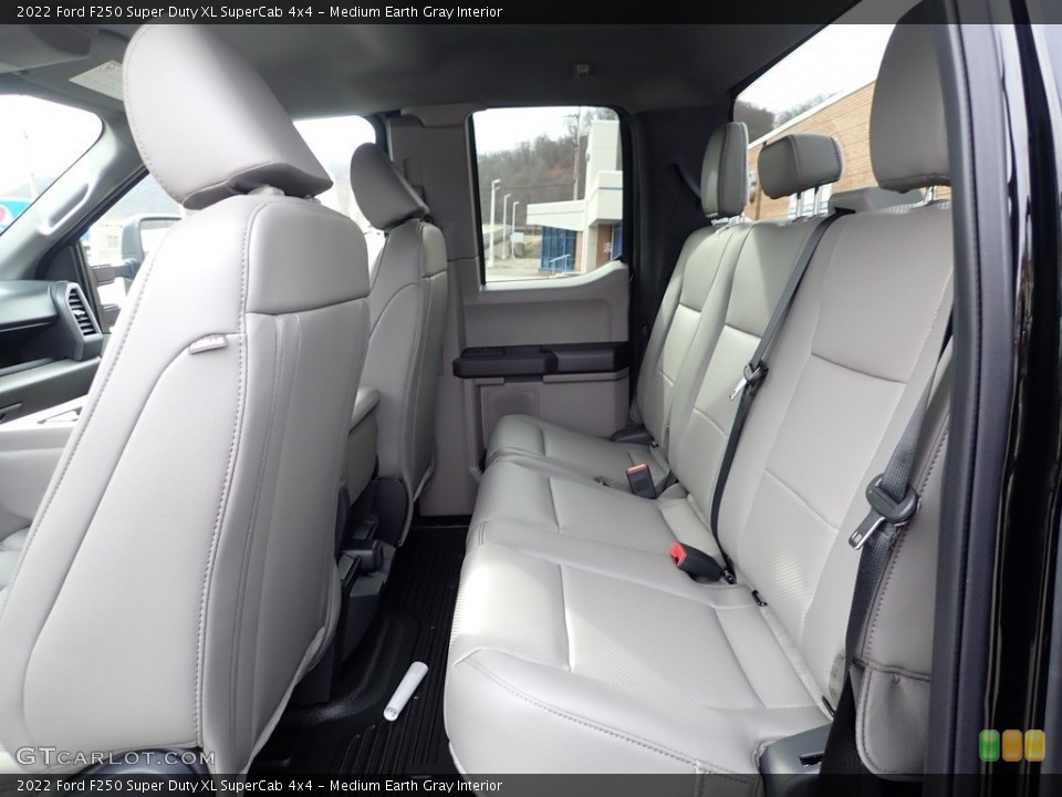Medium Earth Gray Interior Rear Seat for the 2022 Ford F250 Super Duty XL SuperCab 4x4 #145317567