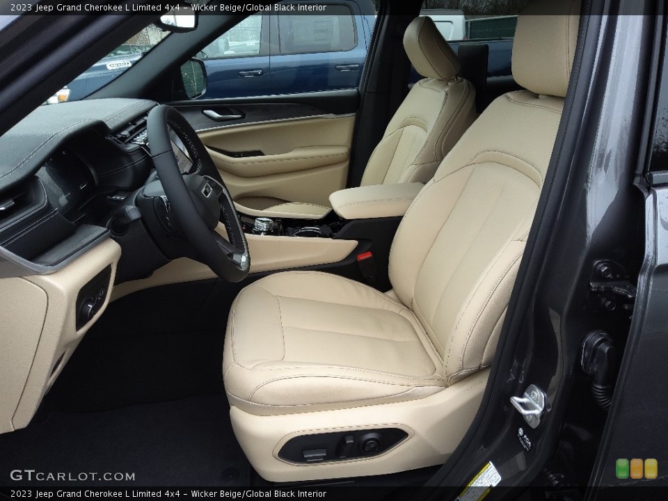 Wicker Beige/Global Black Interior Photo for the 2023 Jeep Grand Cherokee L Limited 4x4 #145318989
