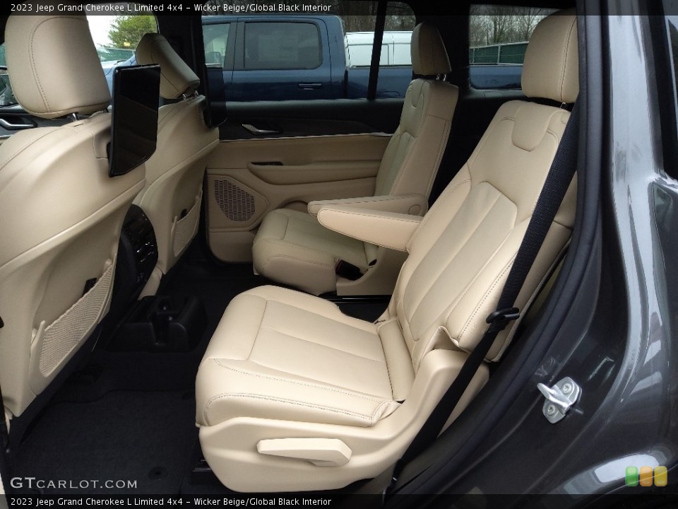 Wicker Beige/Global Black Interior Rear Seat for the 2023 Jeep Grand Cherokee L Limited 4x4 #145319034