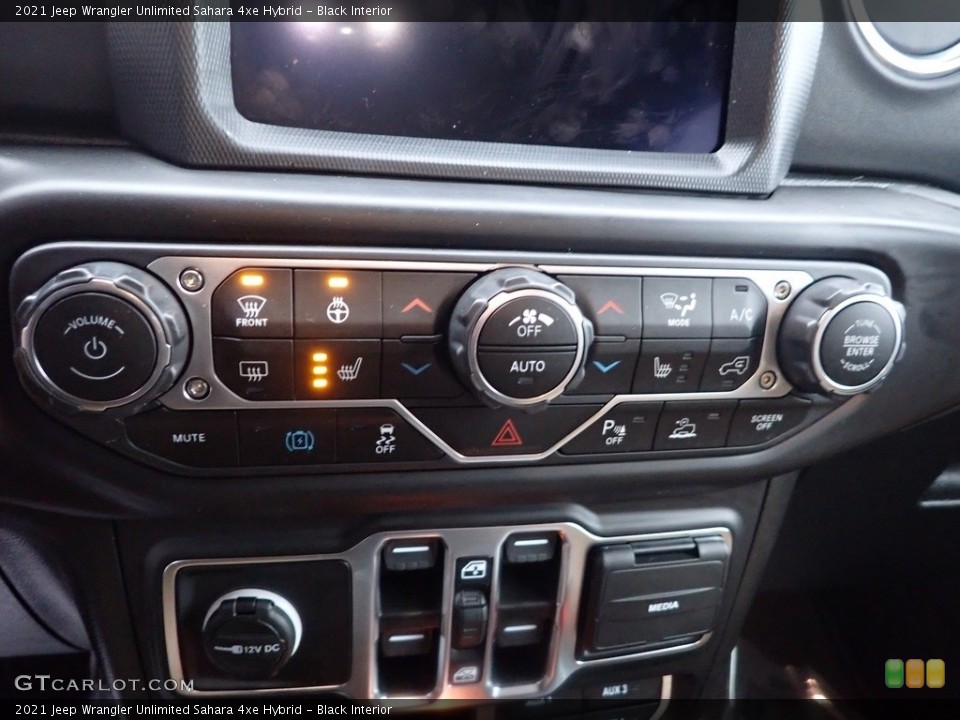 Black Interior Controls for the 2021 Jeep Wrangler Unlimited Sahara 4xe Hybrid #145323166