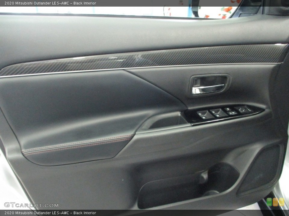 Black Interior Door Panel for the 2020 Mitsubishi Outlander LE S-AWC #145325004