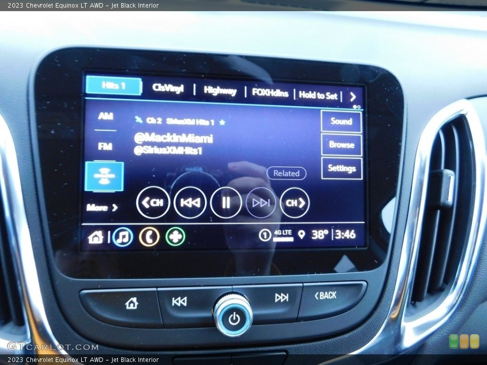 Jet Black Interior Controls for the 2023 Chevrolet Equinox LT AWD #145327195
