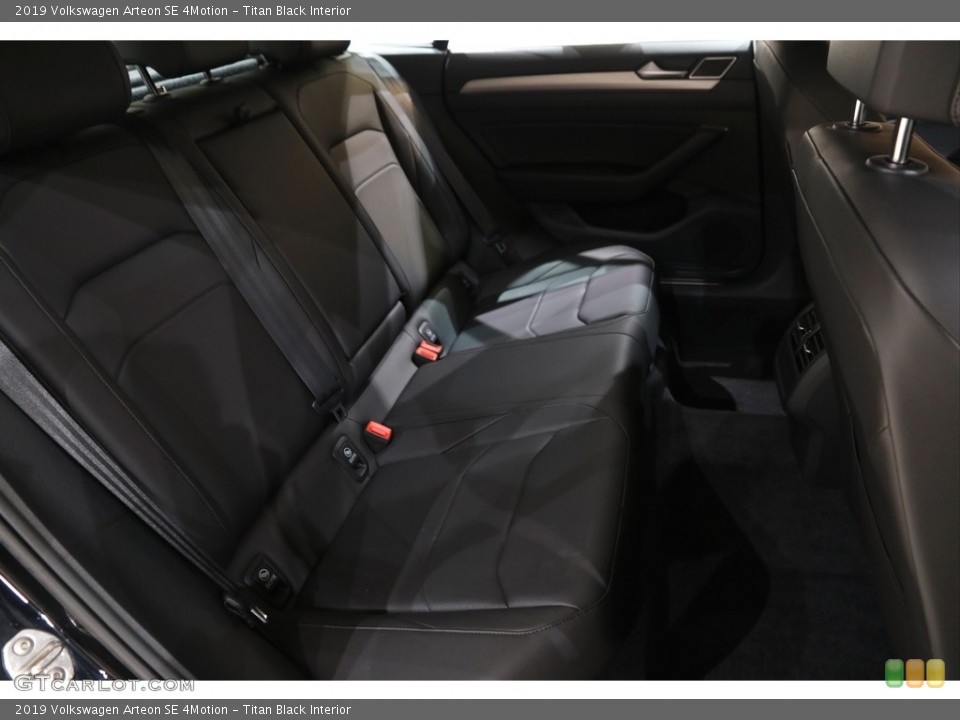 Titan Black Interior Rear Seat for the 2019 Volkswagen Arteon SE 4Motion #145328891