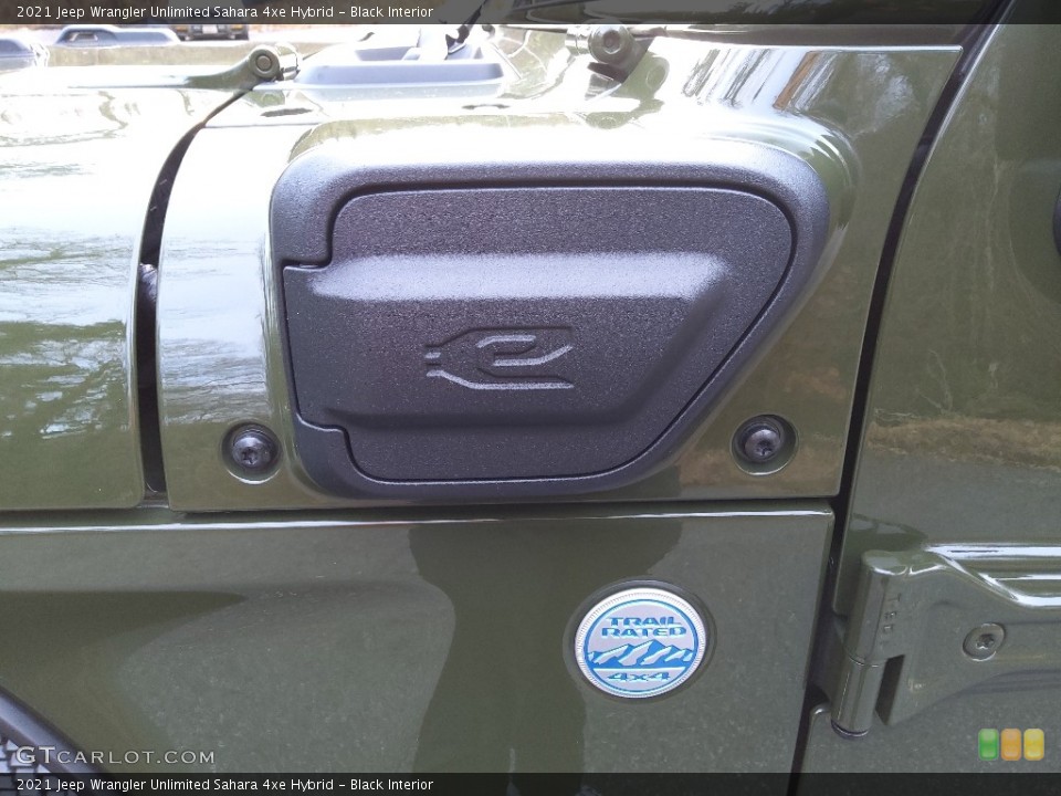 Black Interior Controls for the 2021 Jeep Wrangler Unlimited Sahara 4xe Hybrid #145339881