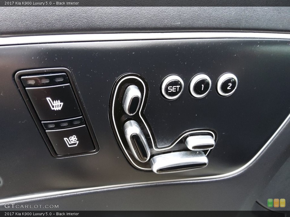 Black Interior Controls for the 2017 Kia K900 Luxury 5.0 #145354995
