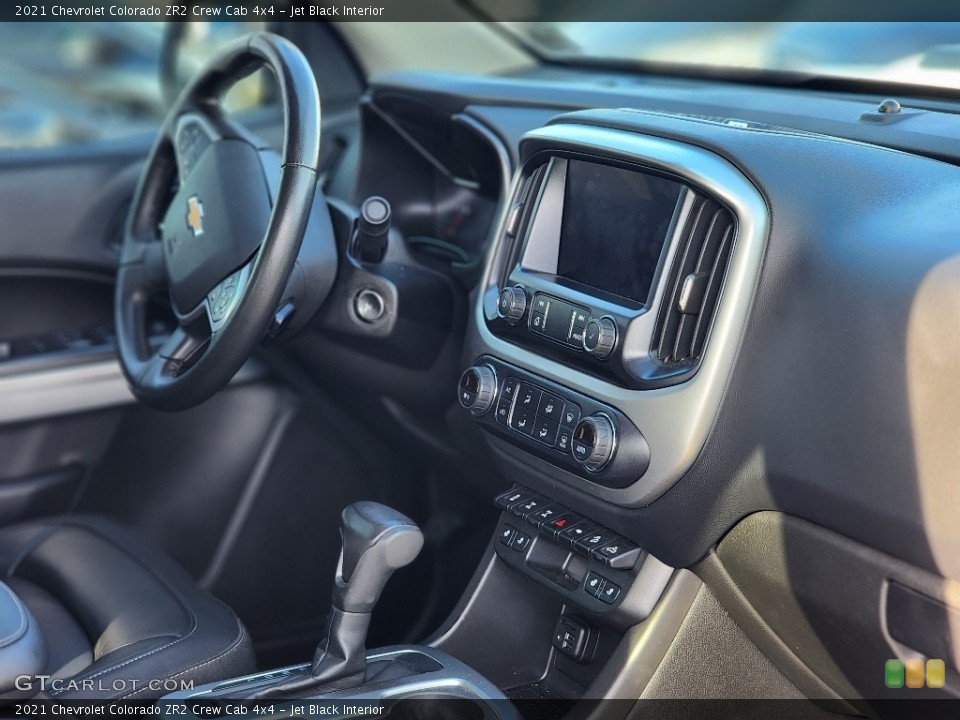 Jet Black Interior Dashboard for the 2021 Chevrolet Colorado ZR2 Crew Cab 4x4 #145356003