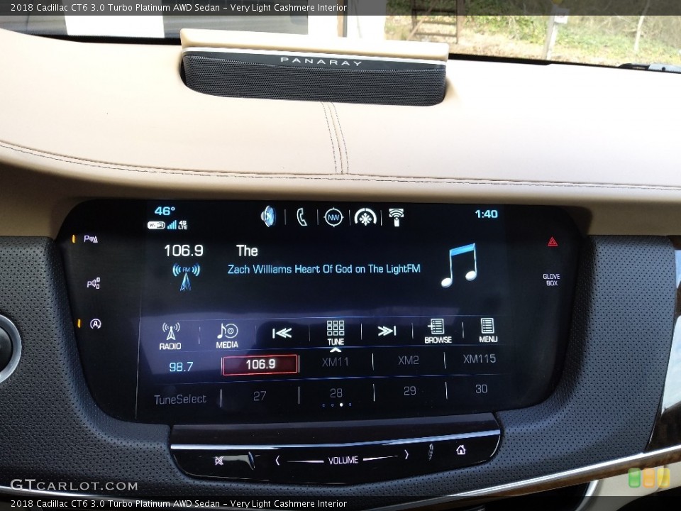 Very Light Cashmere Interior Controls for the 2018 Cadillac CT6 3.0 Turbo Platinum AWD Sedan #145359129
