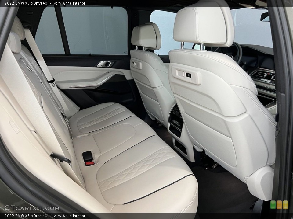 Ivory White Interior Rear Seat for the 2022 BMW X5 xDrive40i #145369916