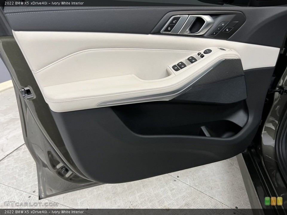 Ivory White Interior Door Panel for the 2022 BMW X5 xDrive40i #145369970