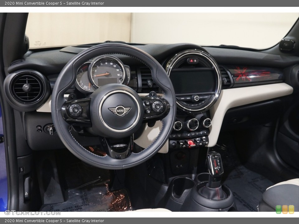 Satellite Gray Interior Dashboard for the 2020 Mini Convertible Cooper S #145373977