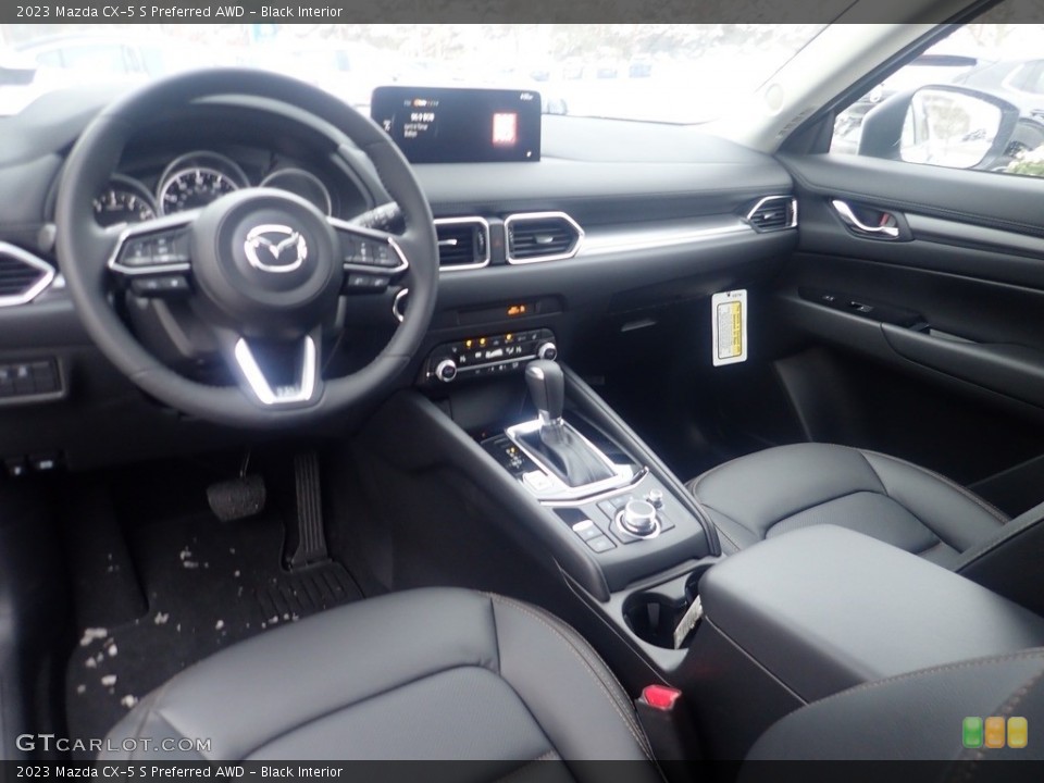 Black Interior Photo for the 2023 Mazda CX-5 S Preferred AWD #145375777