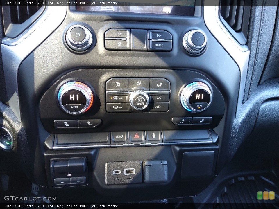 Jet Black Interior Controls for the 2022 GMC Sierra 2500HD SLE Regular Cab 4WD #145377454