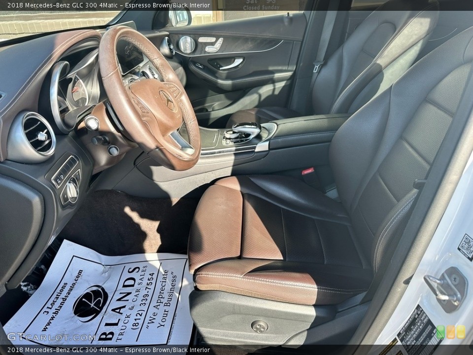 Espresso Brown/Black Interior Photo for the 2018 Mercedes-Benz GLC 300 4Matic #145380787