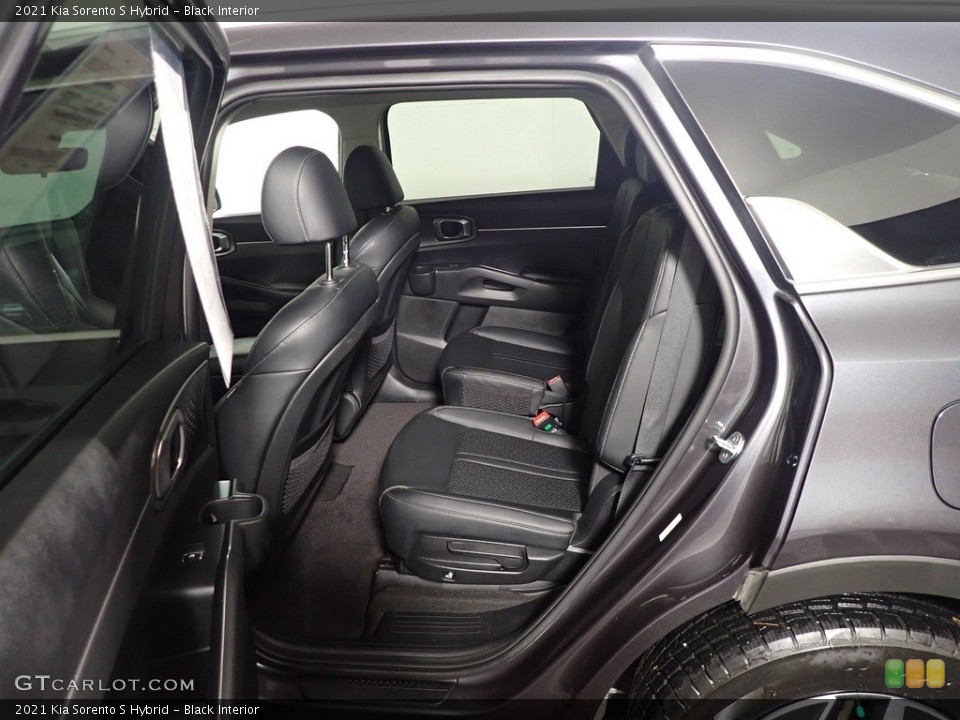 Black Interior Rear Seat for the 2021 Kia Sorento S Hybrid #145382572