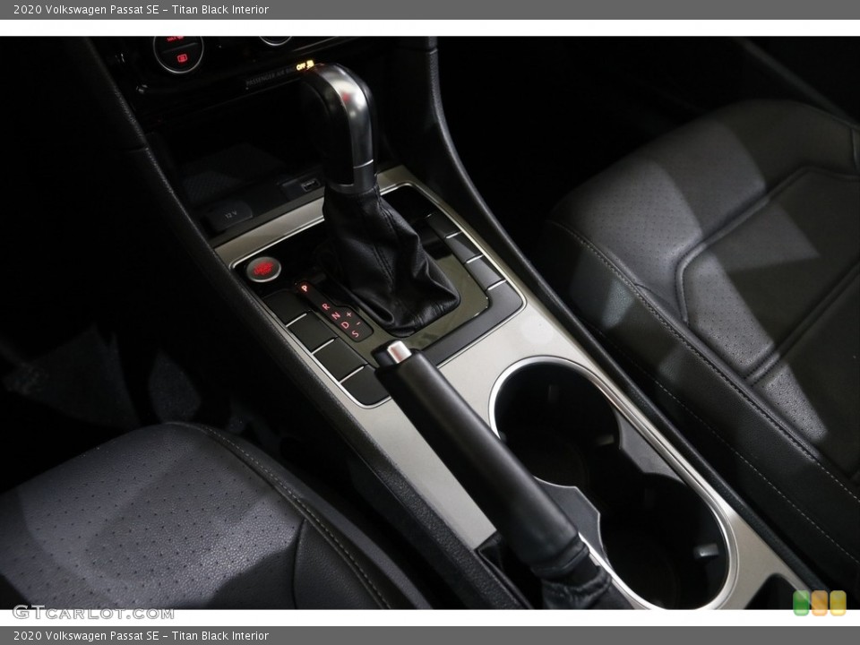 Titan Black Interior Transmission for the 2020 Volkswagen Passat SE #145382935