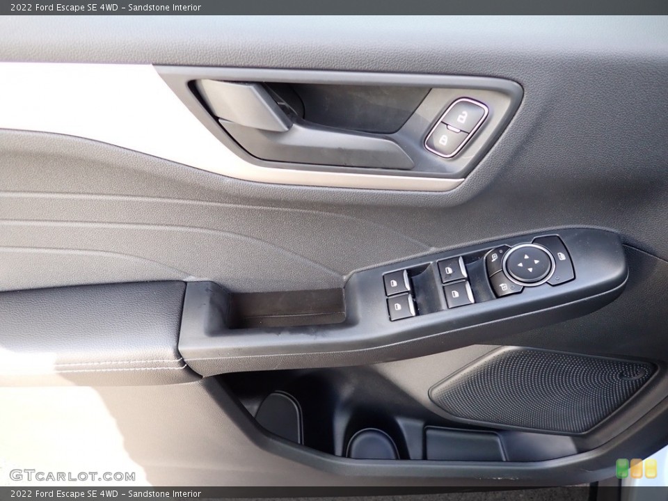 Sandstone Interior Door Panel for the 2022 Ford Escape SE 4WD #145390591