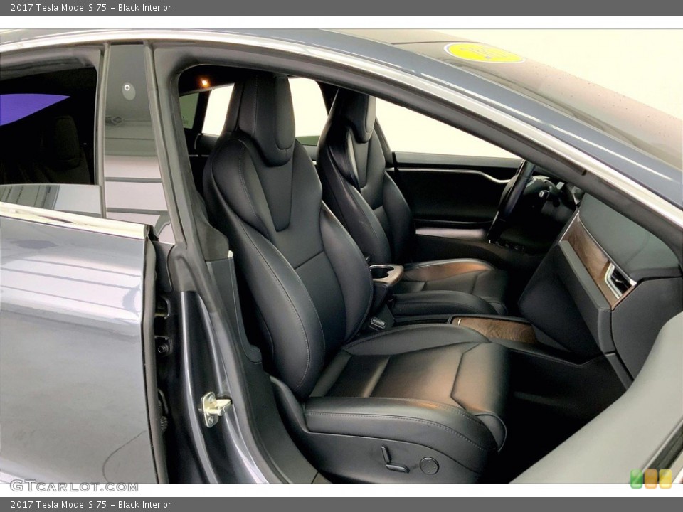 Black Interior Photo for the 2017 Tesla Model S 75 #145391275