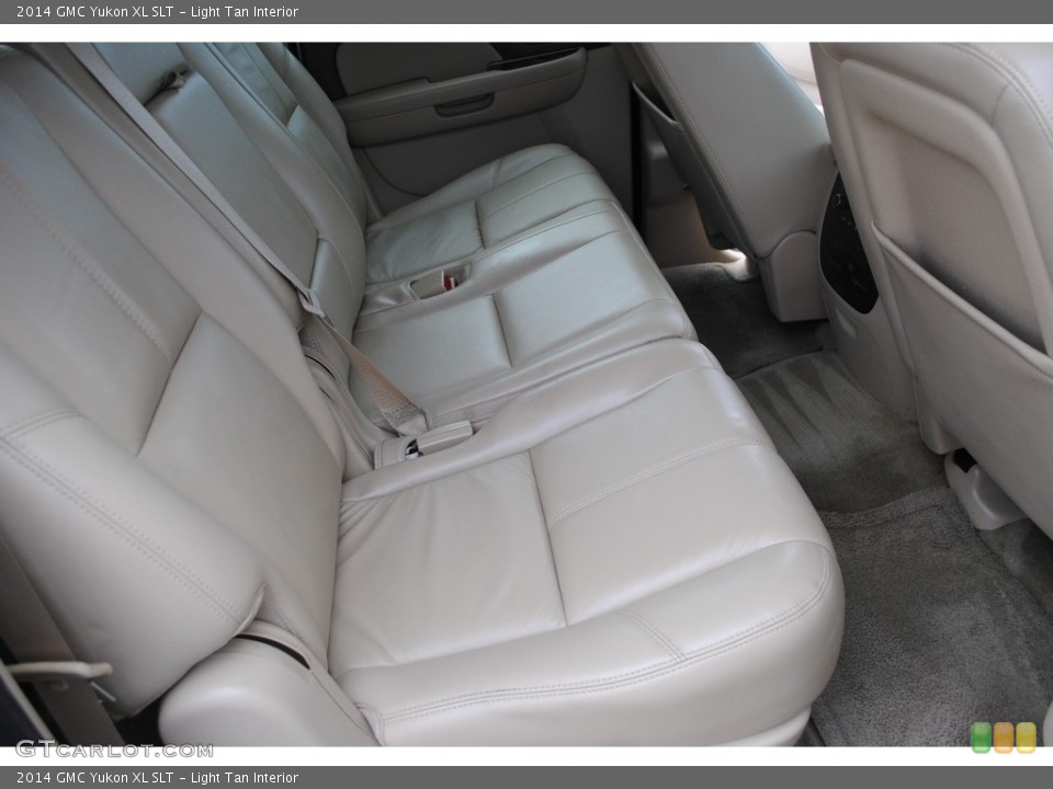 Light Tan Interior Rear Seat for the 2014 GMC Yukon XL SLT #145393579