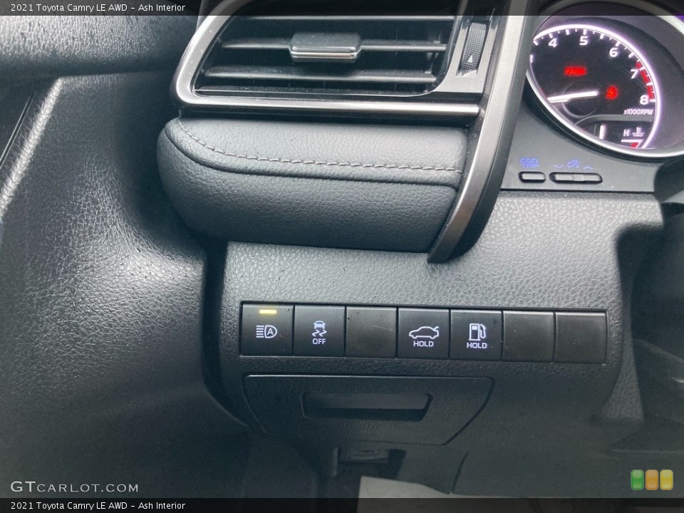 Ash Interior Controls for the 2021 Toyota Camry LE AWD #145402039