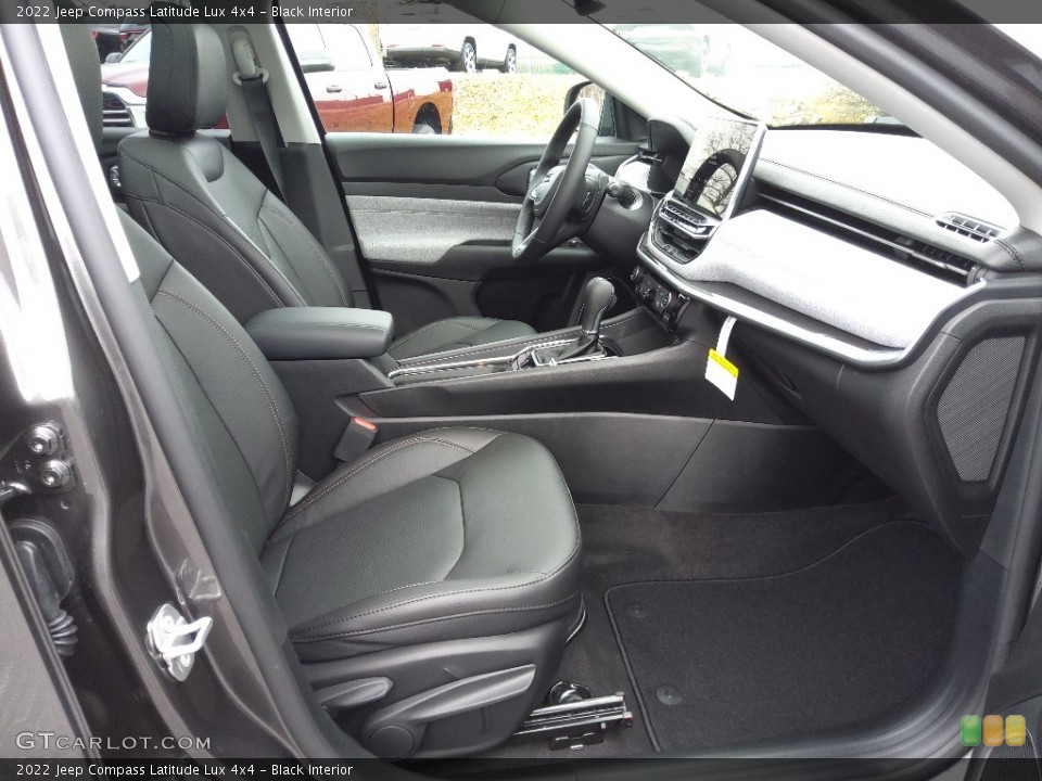 Black Interior Front Seat for the 2022 Jeep Compass Latitude Lux 4x4 #145414587