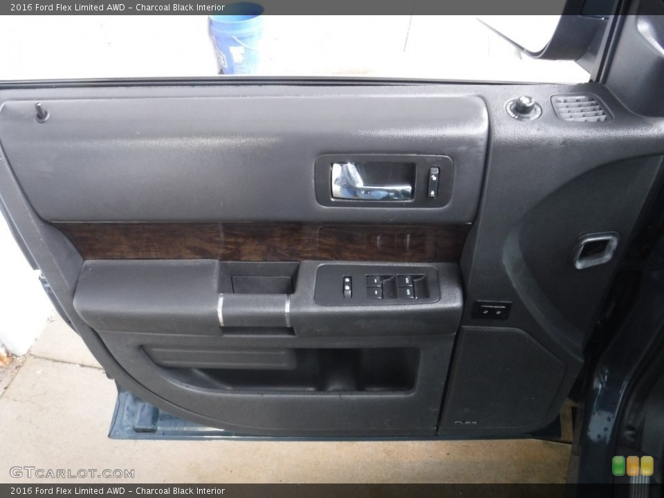 Charcoal Black Interior Door Panel for the 2016 Ford Flex Limited AWD #145416898