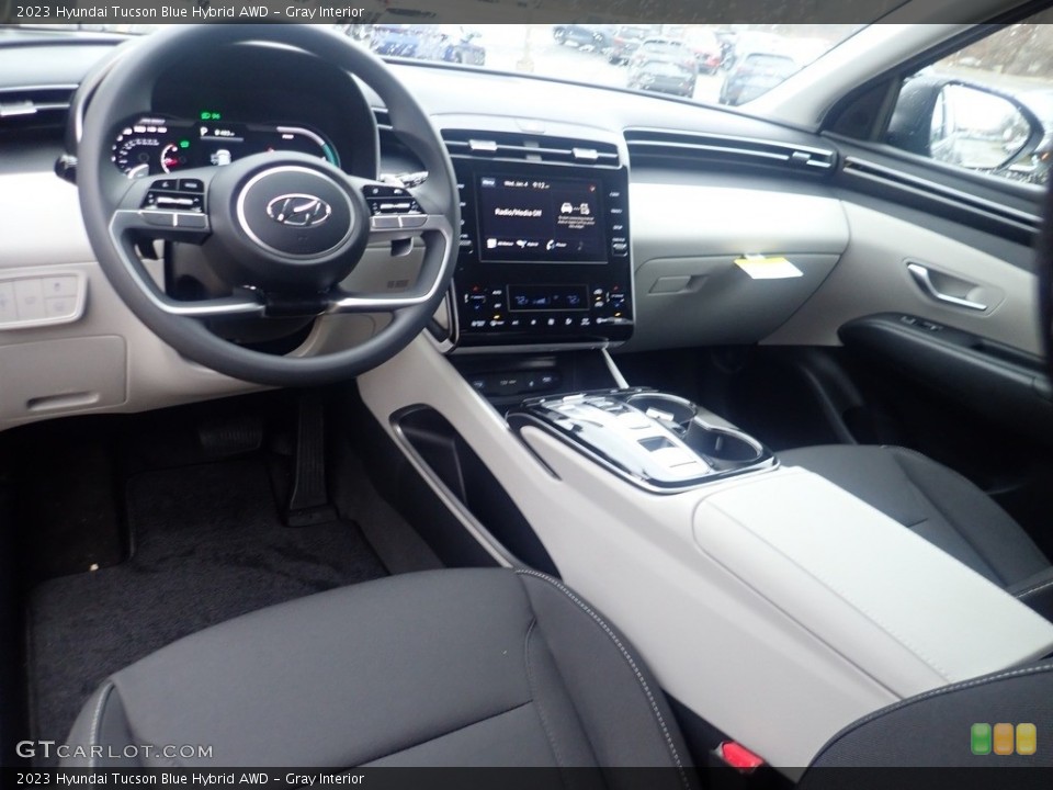 Gray Interior Photo for the 2023 Hyundai Tucson Blue Hybrid AWD #145419975