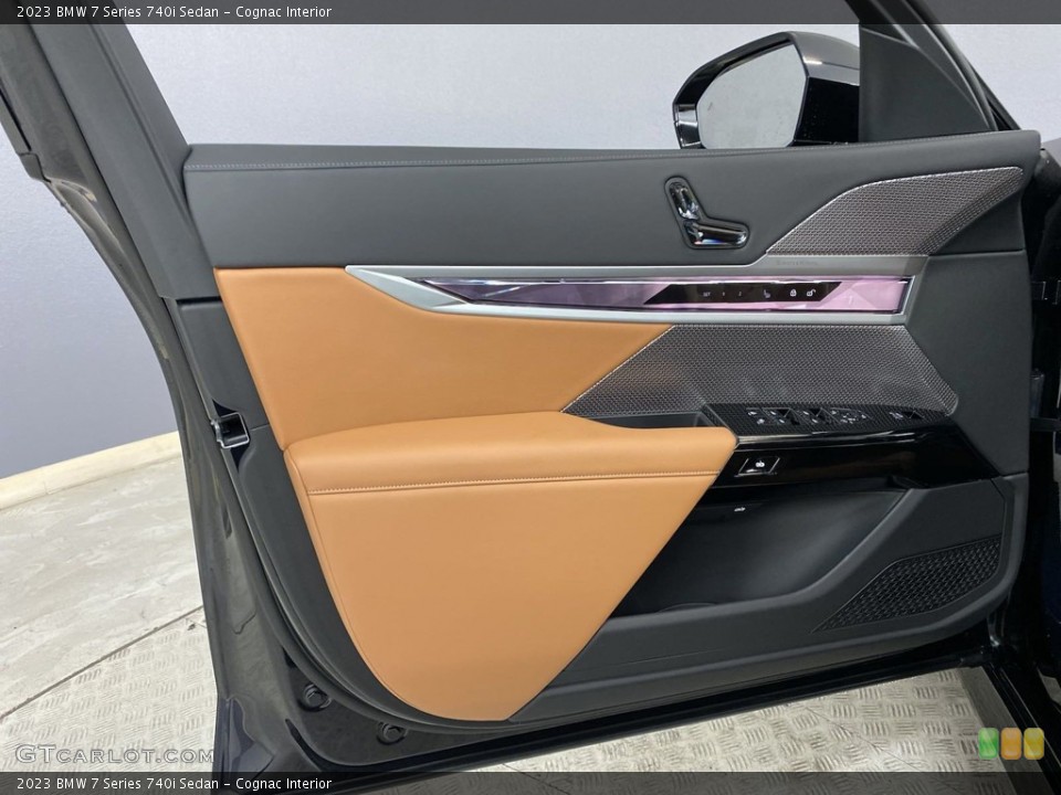 Cognac Interior Door Panel for the 2023 BMW 7 Series 740i Sedan #145425042